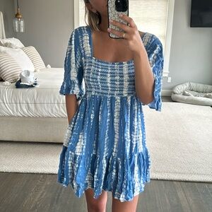 Dress with pockets